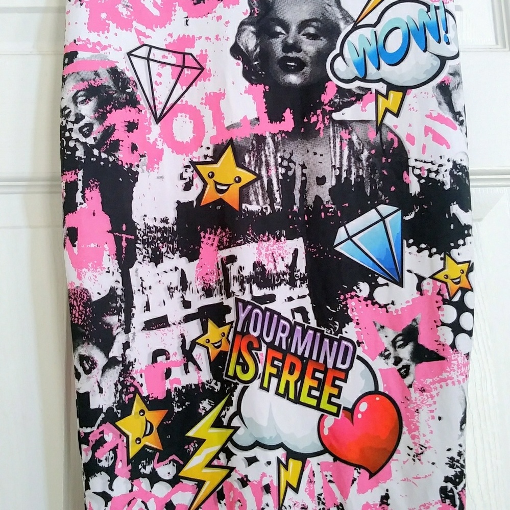Graffiti Midi Pencil Skirt